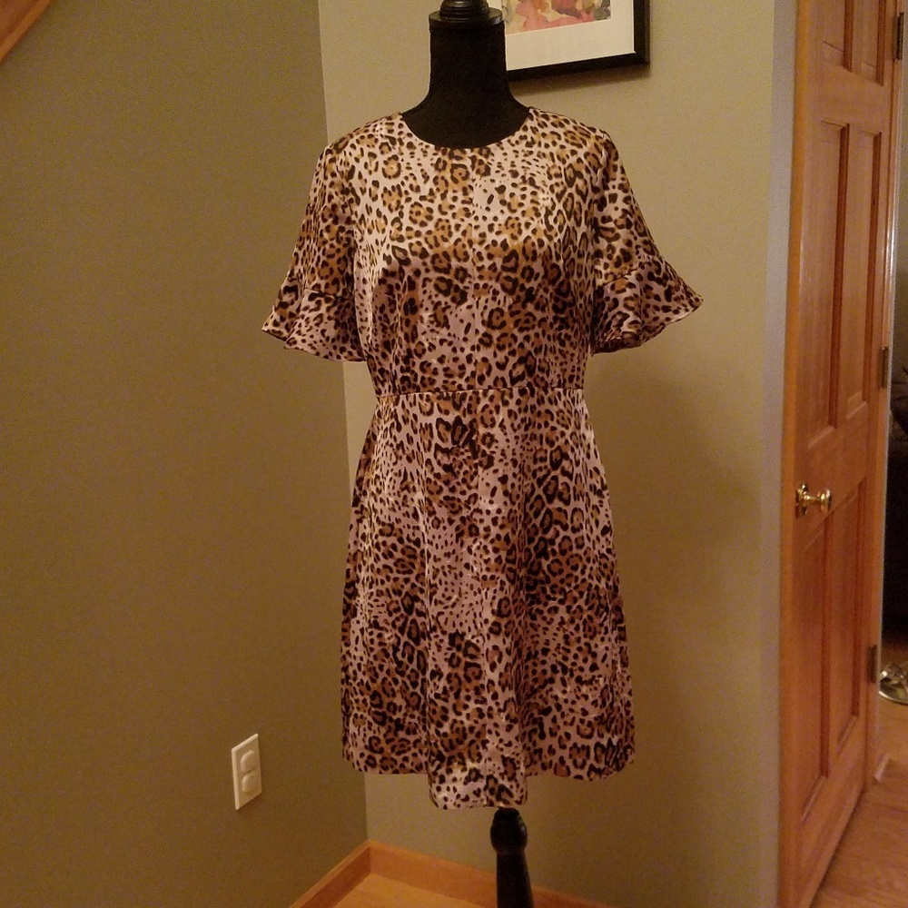 Banana Republic Leopard print dress